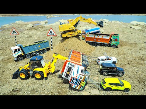 Sand Loading Volvo Dump Truck Accident Pulling Out Scorpio G-Wagon BMW Car ? Jcb ki khudai | CS Toy