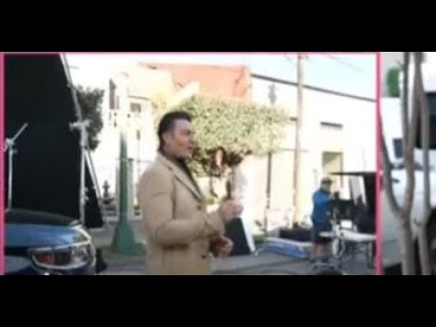 Fernando Colunga  presente en la campaña Navideña de Televisa