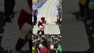 Indy's largest indoor snowball fight