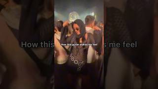 Guitar girl 🎸#guitar #dance #mood #ravinglifestyle #dance #shorts #musiclovers