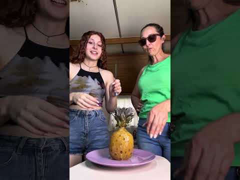 Provando um abacaxi de 300 reais 🫠🤩🍍 #girobatini #doces #humor #review