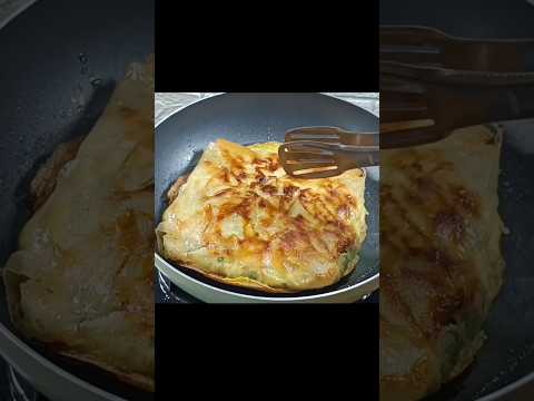 Sekali nyobain resep nya, ini bikin nagih martabak telur teflon.