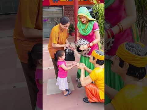 Gunnu ne statue ke sath ki masti #shortvideo #youtube #shorts