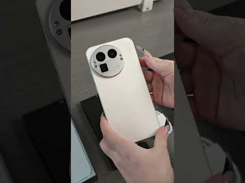 #realmeGT8Pro officially unveiled! Get a sneak peek at the immersive unboxing!