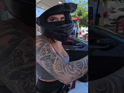 Darf ich dich volltanken? #davidbost #motorrad #gehtsteil #shorts