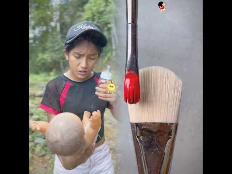 Daniela y su muñequita victoria