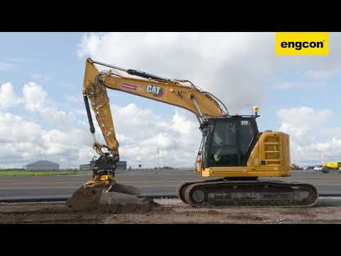 Earthworks with an engcon engcon equipped CAT 325