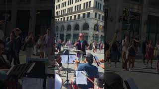Yesterday I randomly conduct the @NYGOrchestra in Astor place in NYC.  thanks!