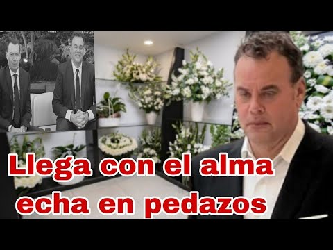 David Faitelson llega al funeral a darle el último adiós a André Marín