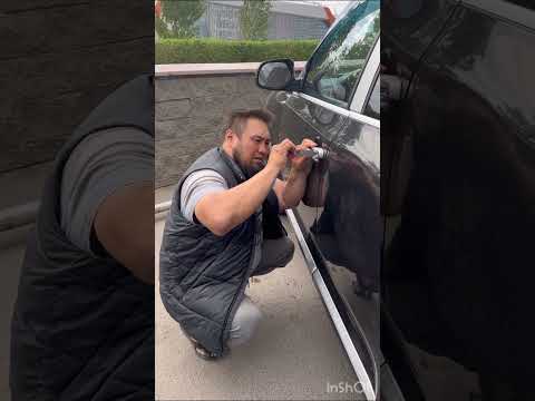 Как открыть Porsche Cayenne
