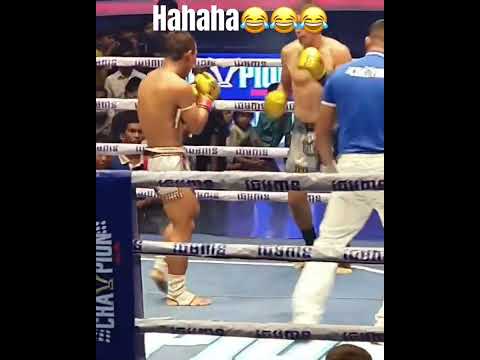 He’s so funny #boxing #kunkhmer #foryou