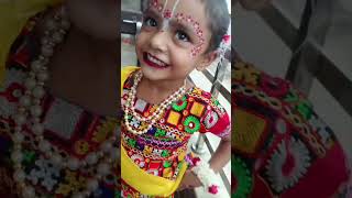 aaj bittu radha rani bani (Kasi lag rhi hu,) radhe radhe 🙏🙏🧿