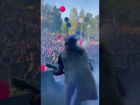 We miss summer! 🧡 How about you? #PAINband