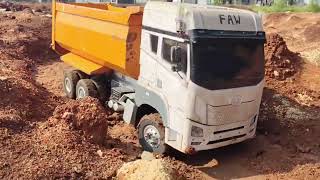 Pembuatan jalan rc truk faw #trukfuso #mobiltruk #mobilremot