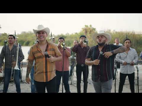 PURAS PA CANTAR Y BAILAR - LA BANDA QUE HACIA FALTA [ EN VIVO ]