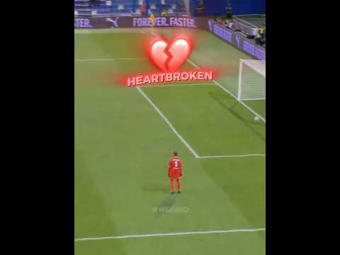 Szczesny 2 Mistakes In 10 Minutes 😥💔