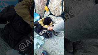 Люди празднуют Ид, но это ситуация афганских детей | #умма #ислам