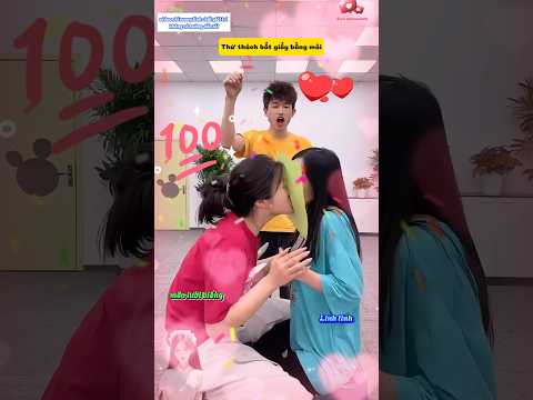 Thử thách bắt giấy bằng môi của các cặp đôi siêu zuii ai sẽ bắt được #shorts #short #funny #giaitri
