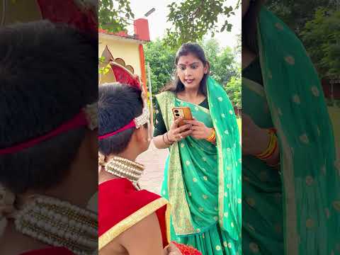 कान्हा नें मोबाइल गिरा दिया 😳 #krishna #shorts #tranding #viral #yashomatimaiyakenandlala