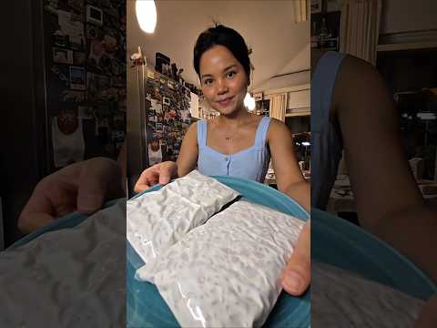 Pertama kalinya bikin tempe! Next coba lagi #tempeinstant #bikintempe #kedelailokal #homemadetempeh