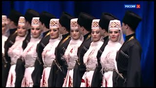 オセチア民族舞踊「シムド」、舞踊アンサンブル「アラン」　ロシア北コーカサス） Ossetian folk dance