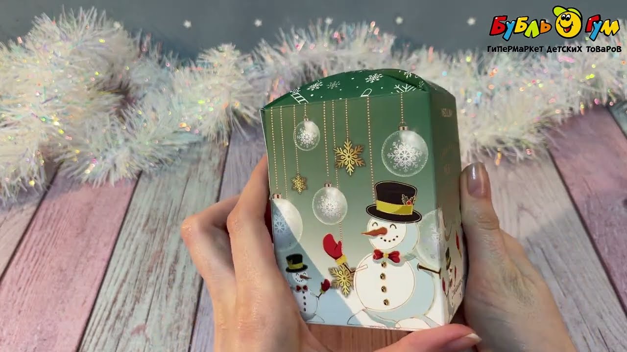 Свеча Lanson goods ароматическая в стакане с рисунком снеговика золотая 75г 7,5см - видео