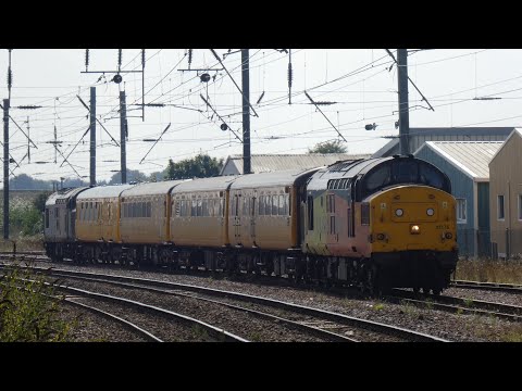 Colas Rail 37175 and ROG 37611 power up through Ely working 1Q23 16/9/21