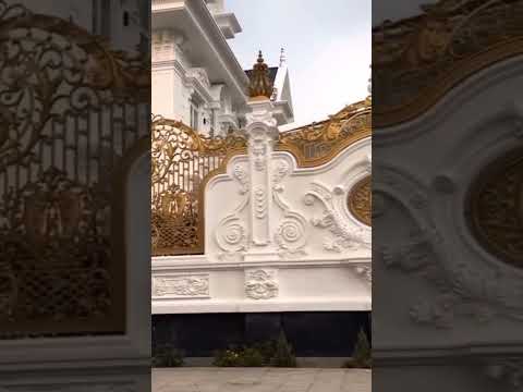 Phát hiện căn biệt thự khổng lồ độc lạ tiền tỷ