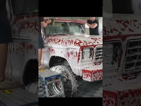 1978 Ford F250 First Wash in 20 Years! #abandoned #carrestorationproject #restoration