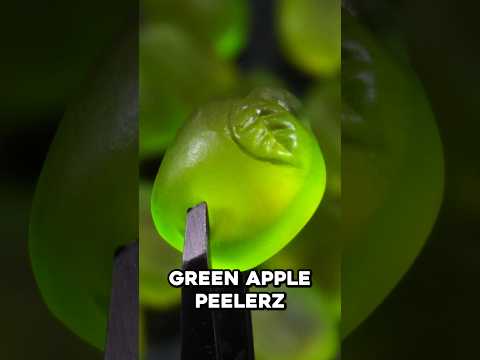 Will It Blend? - GREEN APPLE PEELERZ #shorts