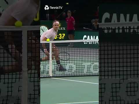 Roger Federer Stunning Drop Volley ✨