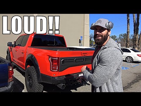This HEAVILY MODIFIED Ford Raptor is LOUD!!