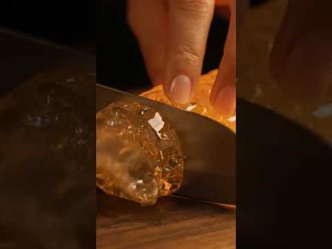 #relaxing #sound #asmr #asmrsounds #satisfying #cresties #asmrfruit #aicontent