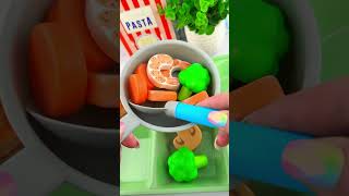 Packing School Lunch with Fidget Food *BENTO Box* Satisfying Video ASMR! #fidgets #asmr 🥦🥕🥪