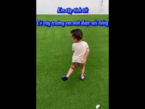 Em tập tính tốt - Có vậy trường em mới được nổi tiếng #Embétôi #TraiOi