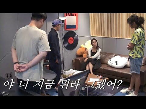 [유브이 녹음실] 백지영에게 혼나는 유브이 (ENG)