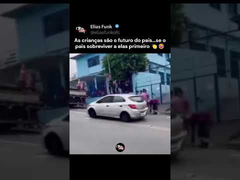 as criança são o futuro do pais 🤣
