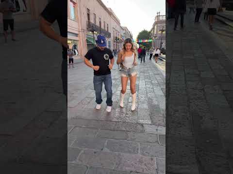 Doña Juanaaaa en San Luis Potosí Centro 🥳🌵🇲🇽 #sanluispotosí #huapangos #baile #mexico