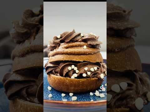 Chocolate Cream Buns