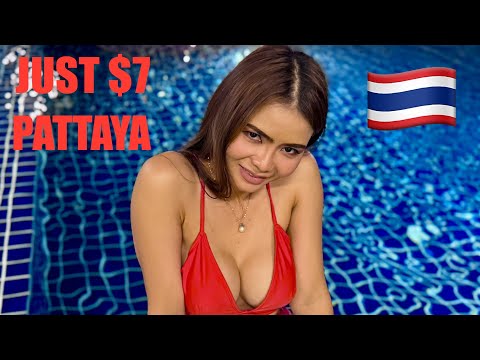 Amazing Nighttime Pattaya Sauna Pool Adventure!