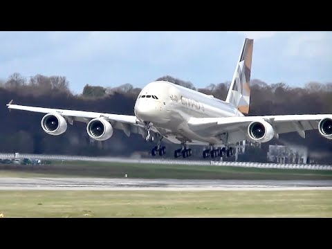 A380 Pilot Hits Full Rudder