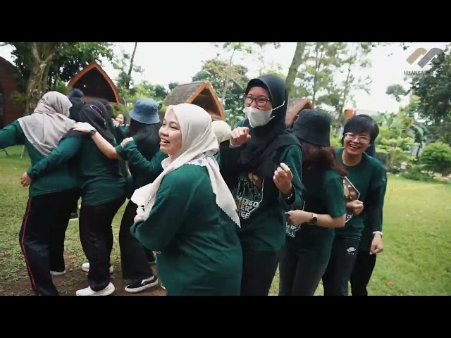 Jangan lupa bahagia :)