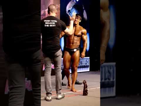 Sam Sulek Dominates Debut—Earns Arnold Amateur Spot  #shorts #shortsvideo #bodybuilding