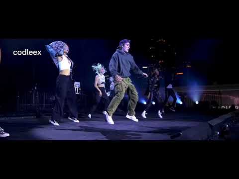 Justin Bieber - Boyfriend live (Amazon Our World) HD