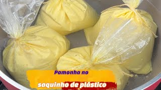 Pamonha no saquinho de plástico