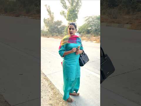 Hindi wali Madam🤣🤣 #shortsfeed #shortsviral #shortvideo #comedy #funny