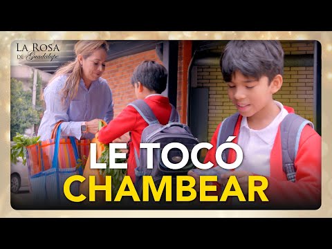Lalito se va a CHAMBEAR al mercado para estar LEJOS de su tío Teófilo | VOCES OSCURAS 3/4 | LRDG