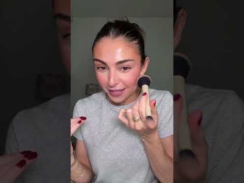 A much needed girl’s night 😆😆🪩🍸💄