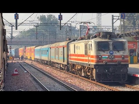 Jaipur Delhi Double Decker Express Arriving Delhi Cantt with Ghaziabad WAP5 !!