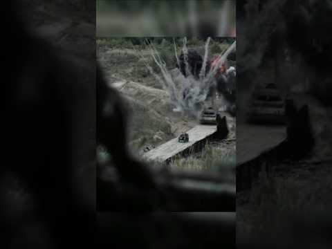 Красноармейцы атаковали немецкую колонну #shorts #снайпер #боевик #сериал
